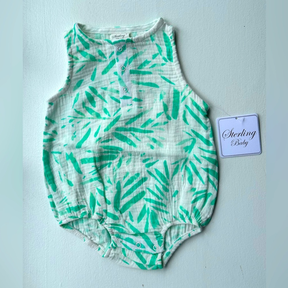 Sterling Baby Bubble Romper size 6 Months NWT